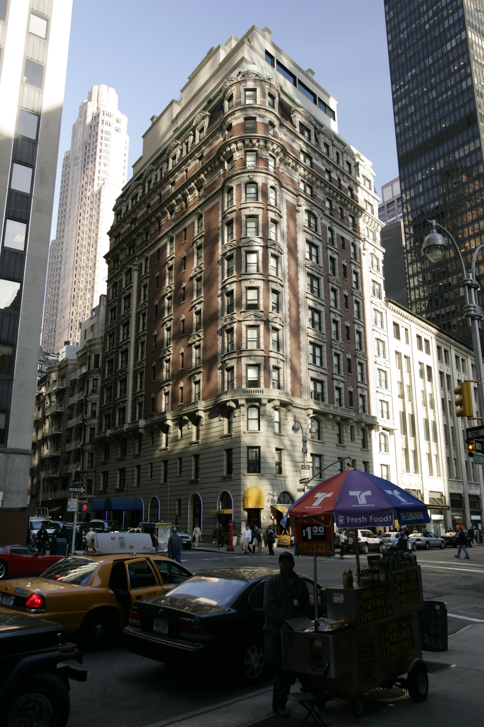 Dream Midtown, By Hyatt Hotel New York Exterior photo